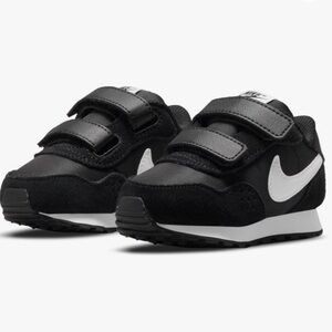 Nike MD Valiant Baby and Toddler Shoe, Size 5C